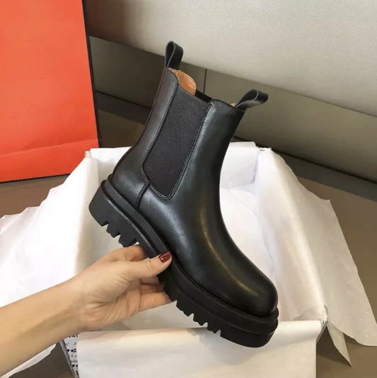 LIA - comfortable and elegant Boots (limited sale)